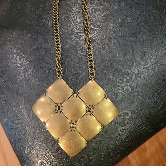 Metal vintage statement necklace - Picture 6 of 7
